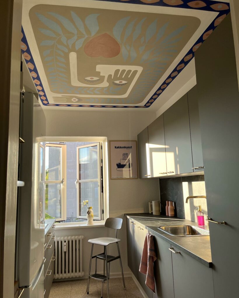 Art Ceiling Accent