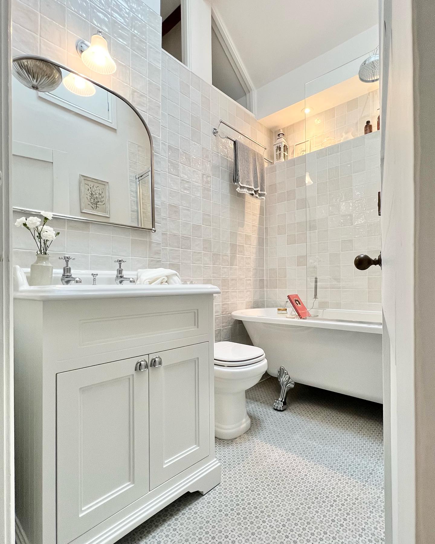 English Cottage Bathroom