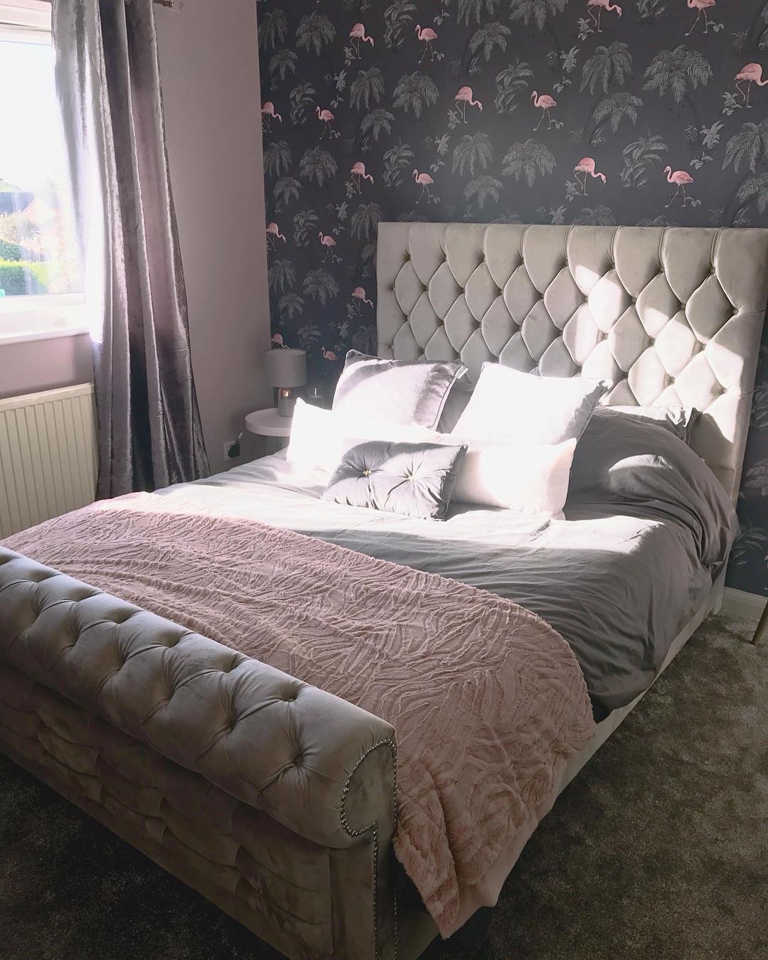 Grey Base room
