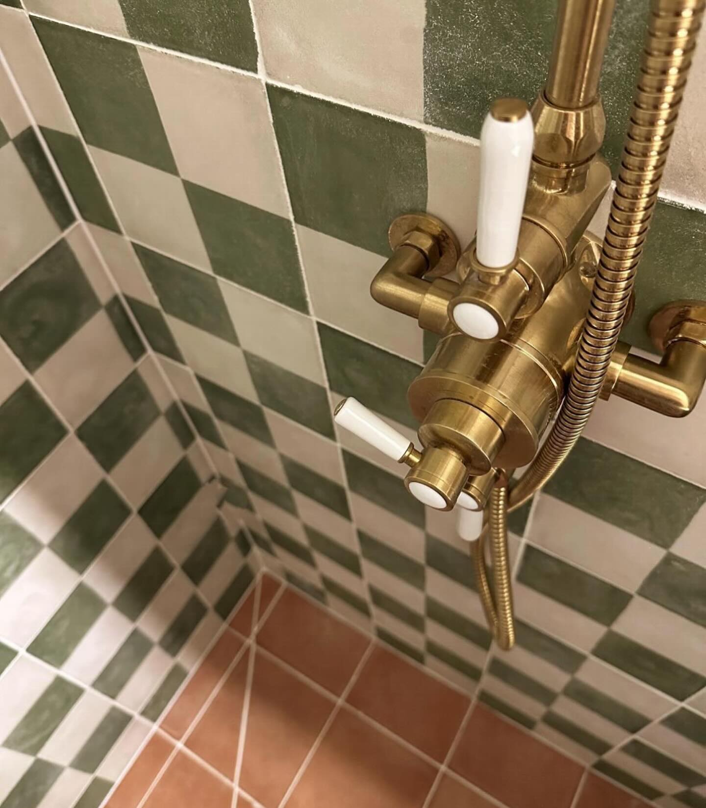 Checkerboard Shower Tiles