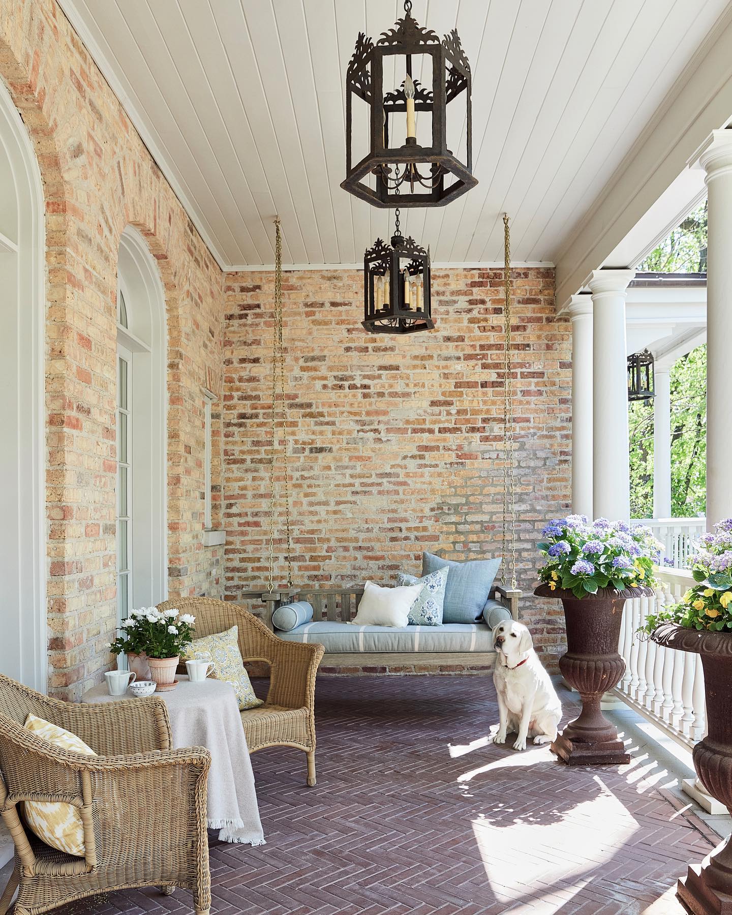 Dreamy Long Front Porch Decor