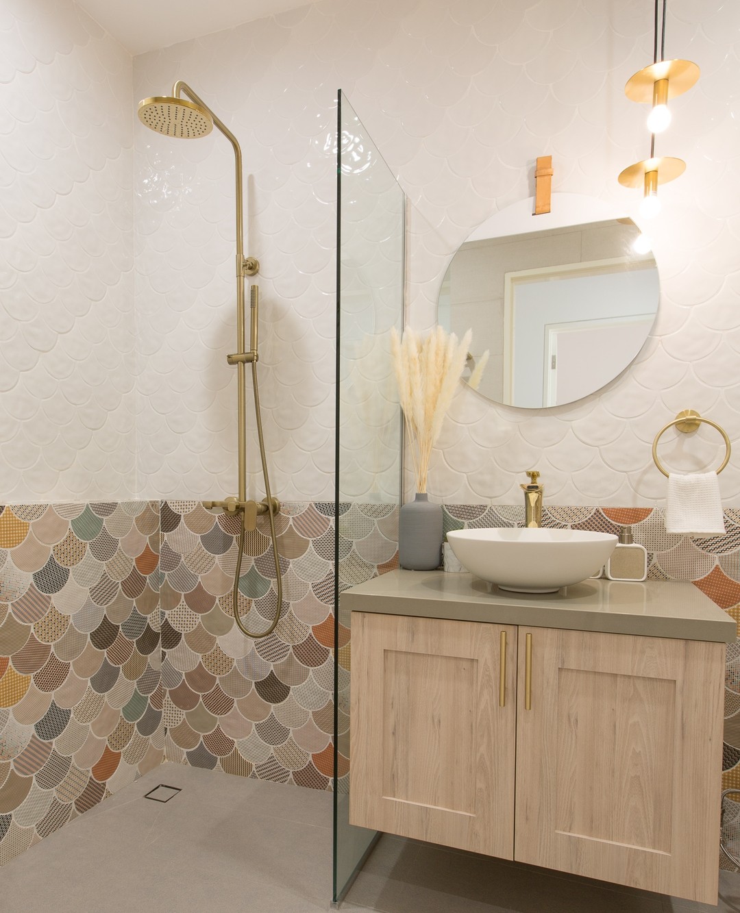 Patterned Half And Half Shower Tiles