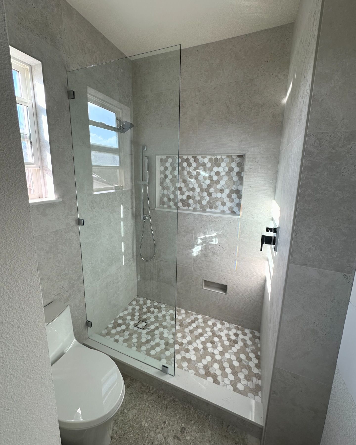 Timeless Shower Combination Tiles