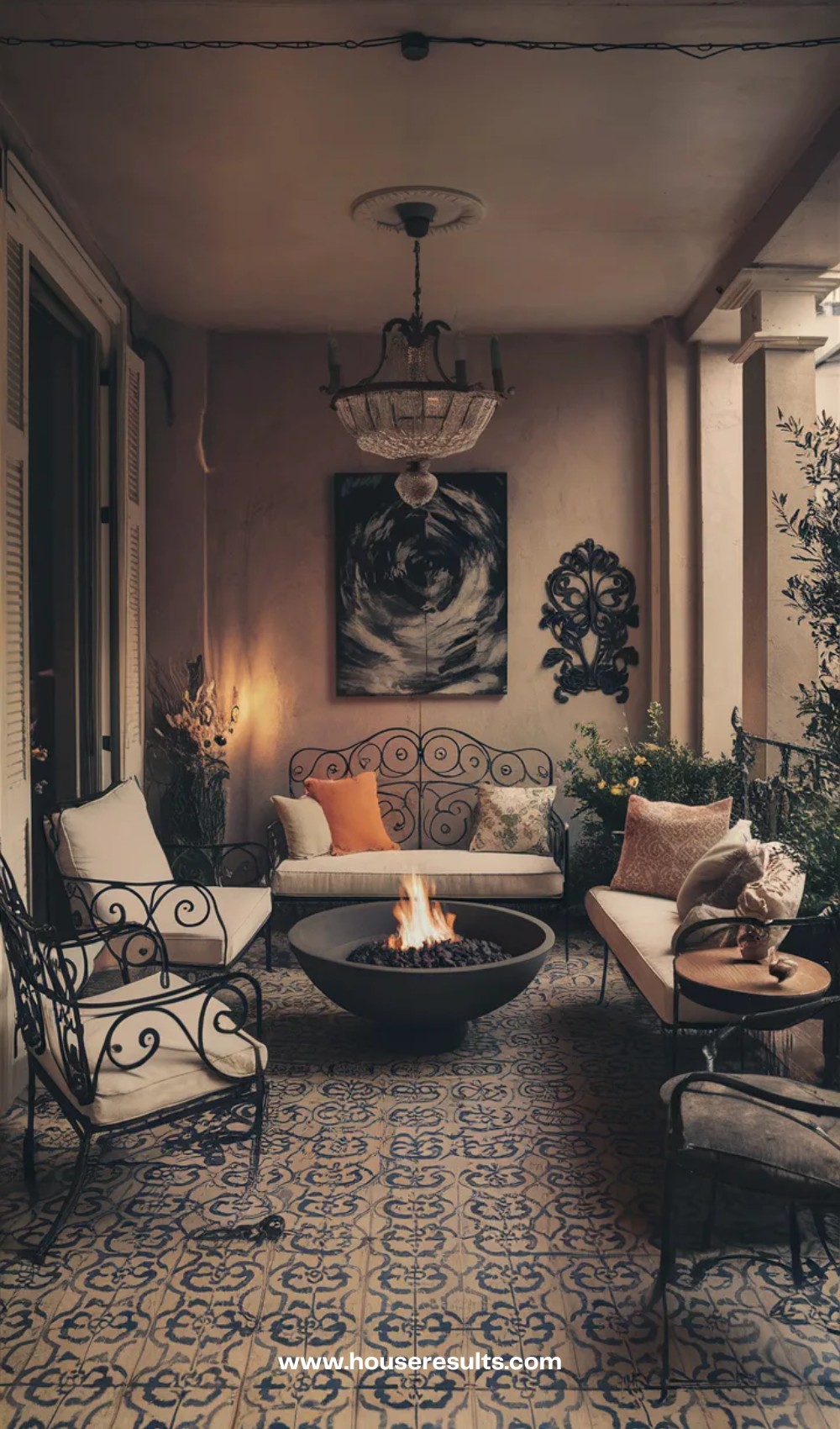 Traditional Vintage Patio Setting