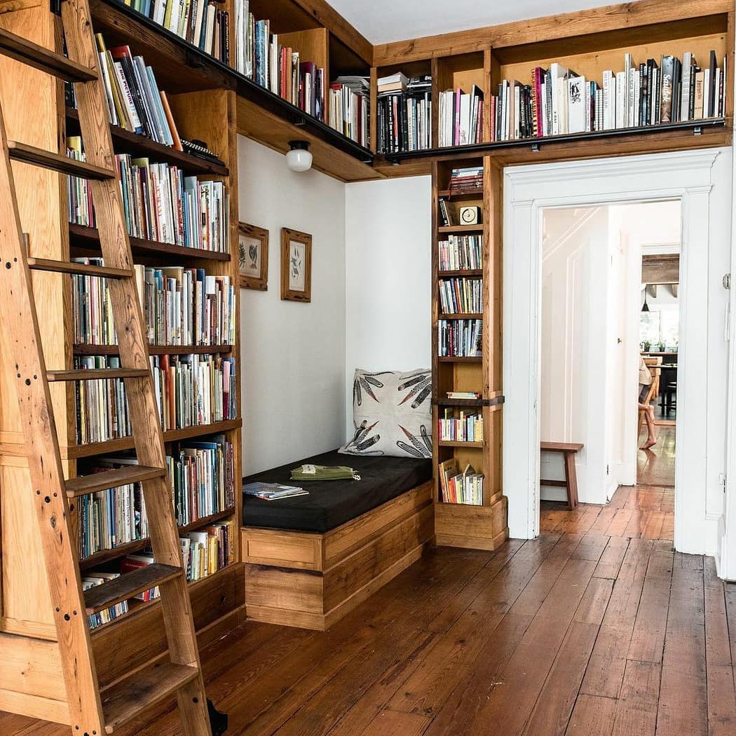 Organized Wood Style Bookshelf