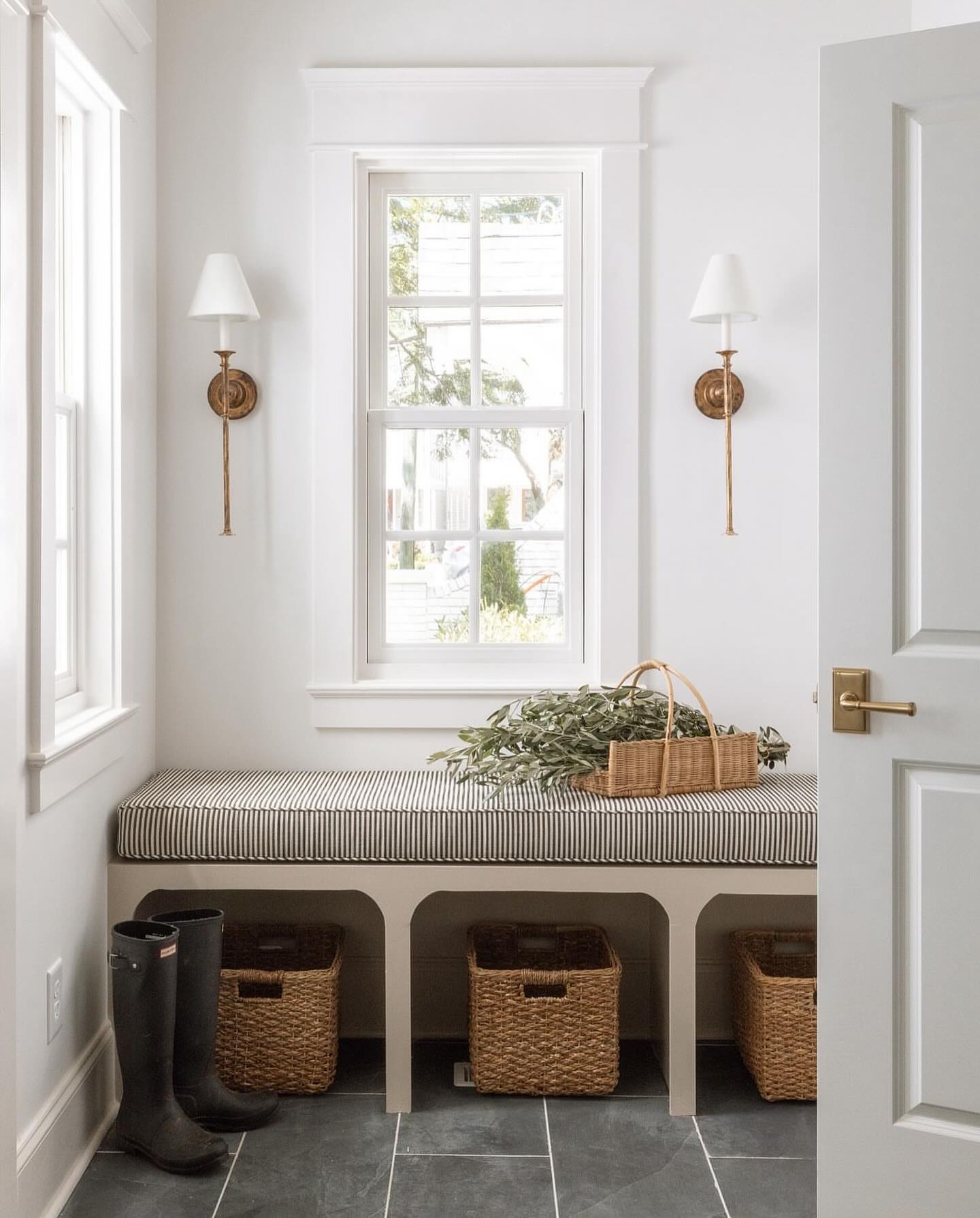 Small Neutral Mudroom Decor